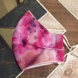 New Design With Nose Wire!